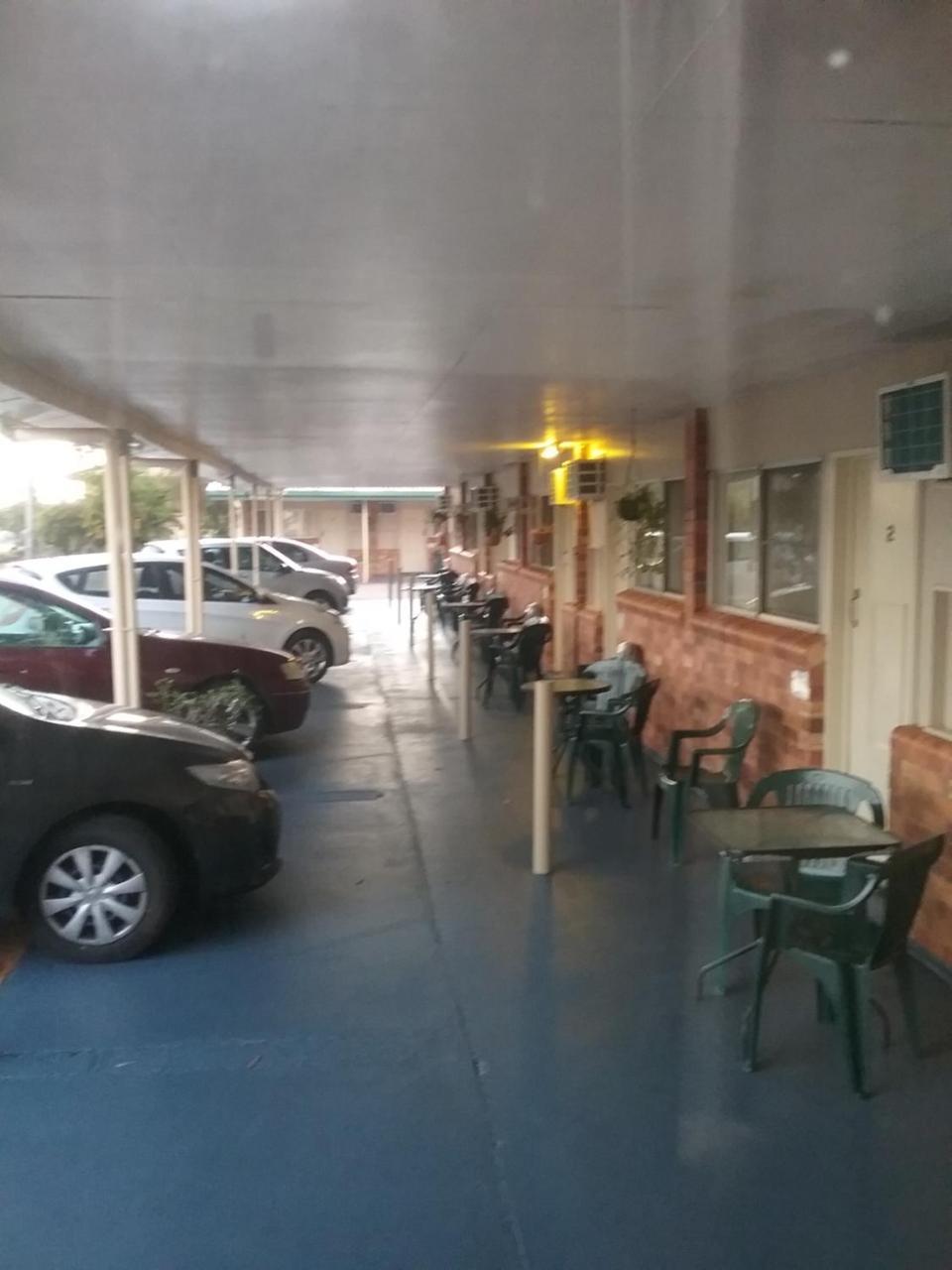 Avocado Motor Inn Childers Exteriér fotografie